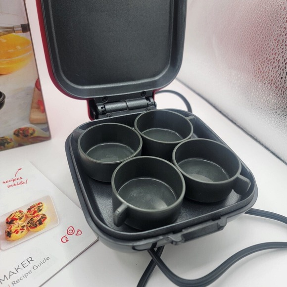 DASH EGG BITE MAKER Makes 4 Egg Bites 420 Watts - Picture 3 of 6